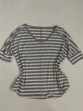 GAP Grey & White Striped Y2K Top